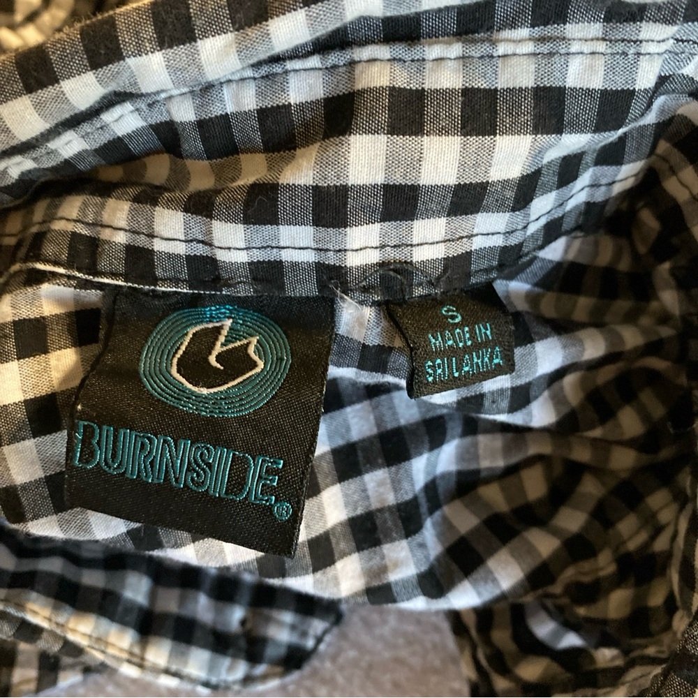 Burnside Mens S SMALL Button Down Shirt Plaid Checks Pockets Short Sleeve Adult - Picture 7 of 11